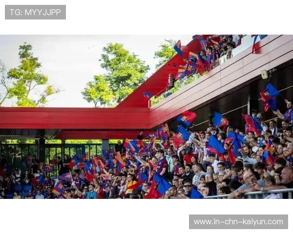 克鲁伊夫球场今晚要炸！巴萨女足决战前气氛拉满，克鲁伊夫 巴萨